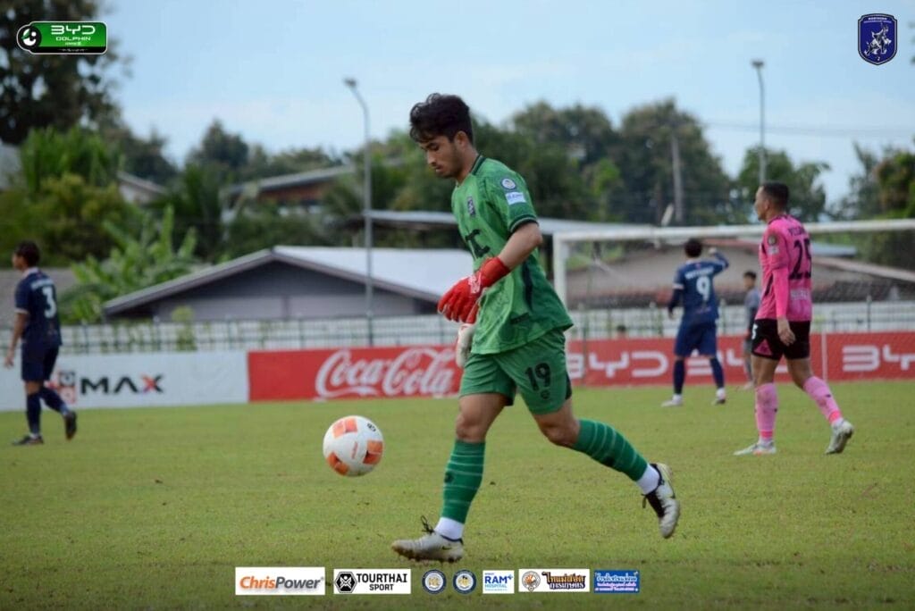 ศิริภพ จงอ่อนกลาง (นอร์ทเทิร์น นครแม่สอด ยูไนเต็ด)