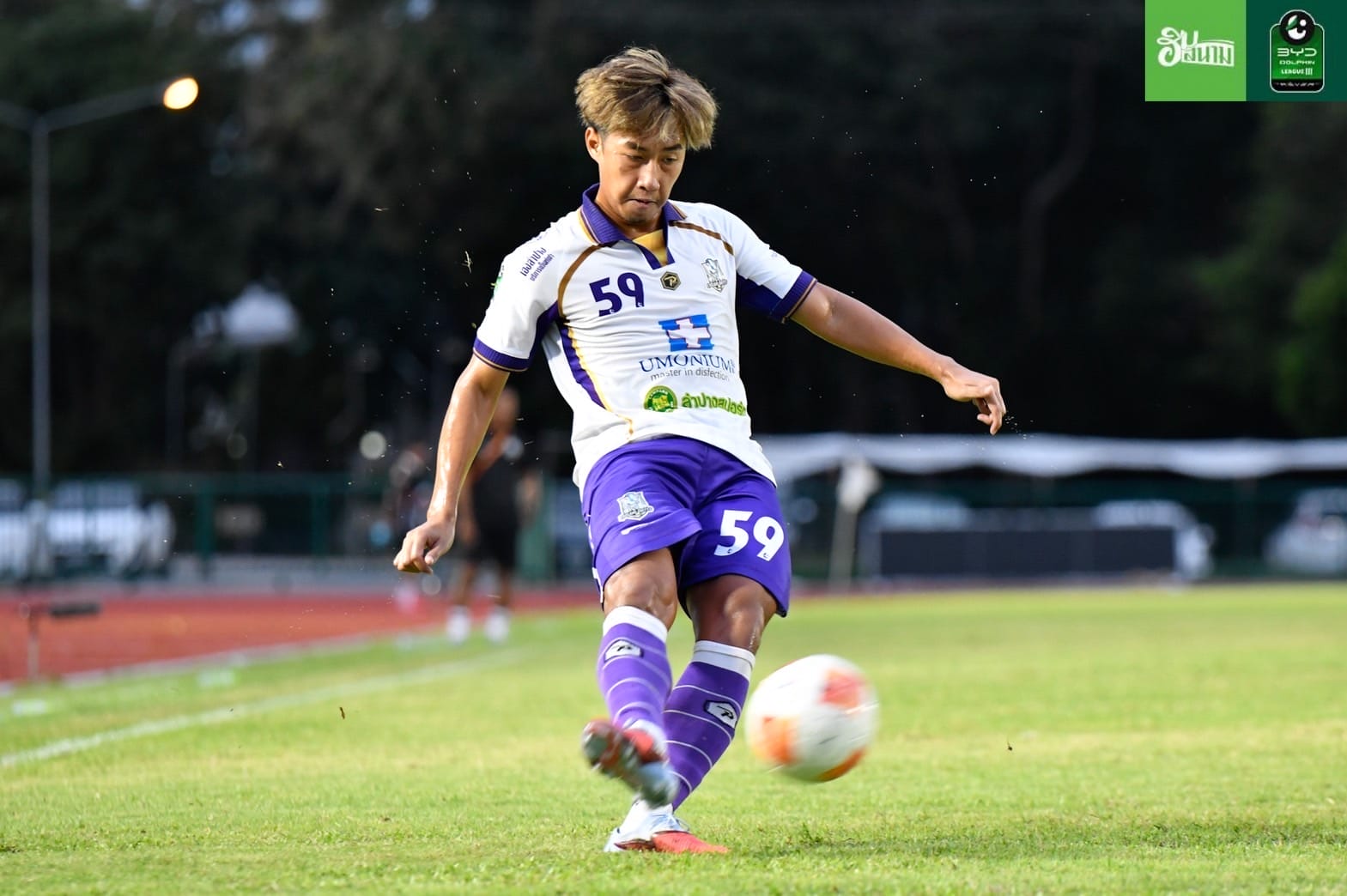 โรมรัน รอดวินิจ (เขลางค์ ยูไนเต็ด) 